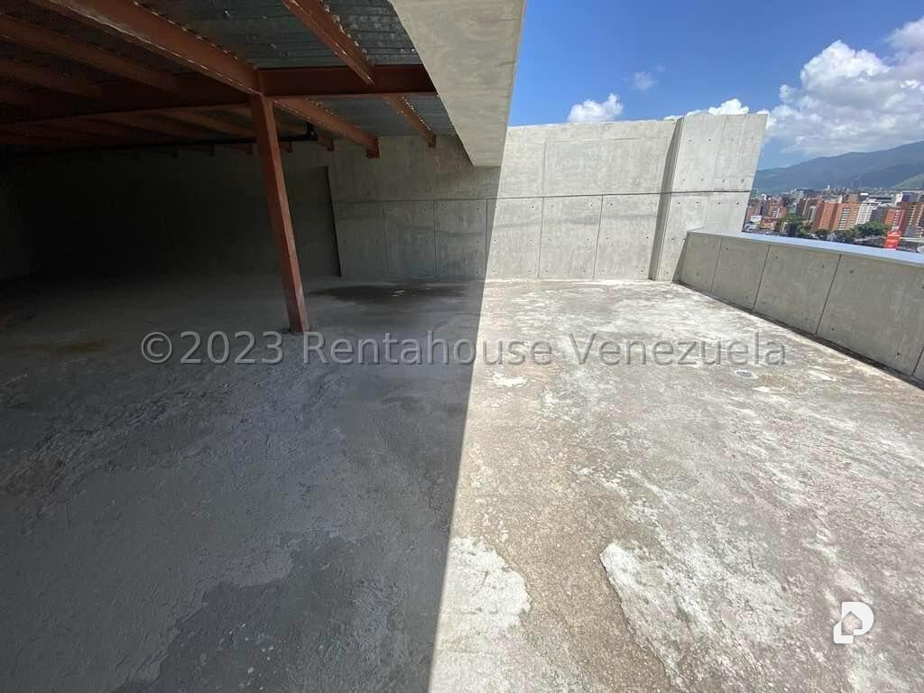 Oficina en Las Mercedes, Caracas – 14