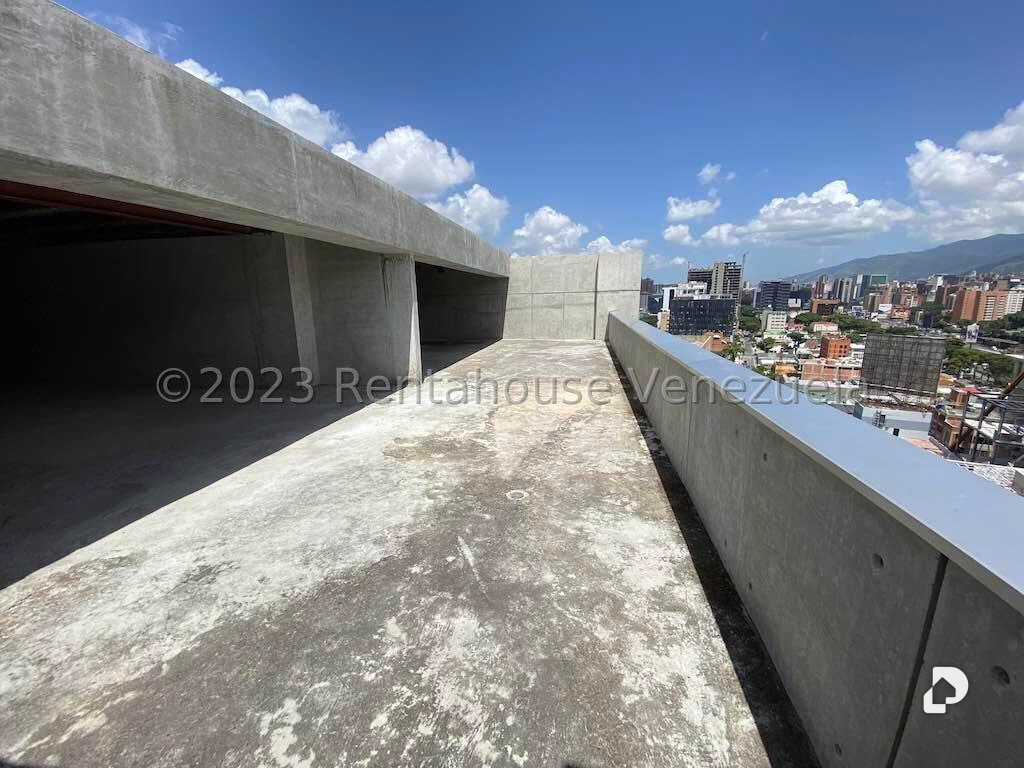 Oficina en Las Mercedes, Caracas – 27