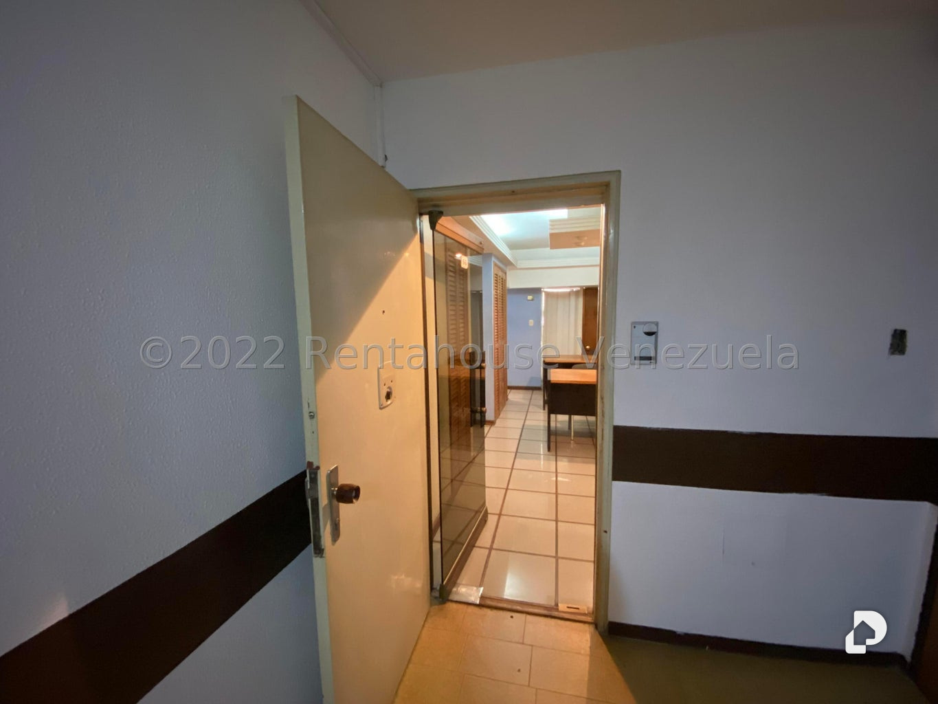 Office in El Marqués, Caracas – 4