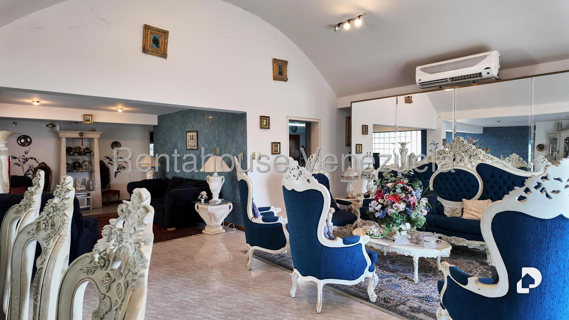 Casa en Lomas de La Lagunita, Caracas – 22