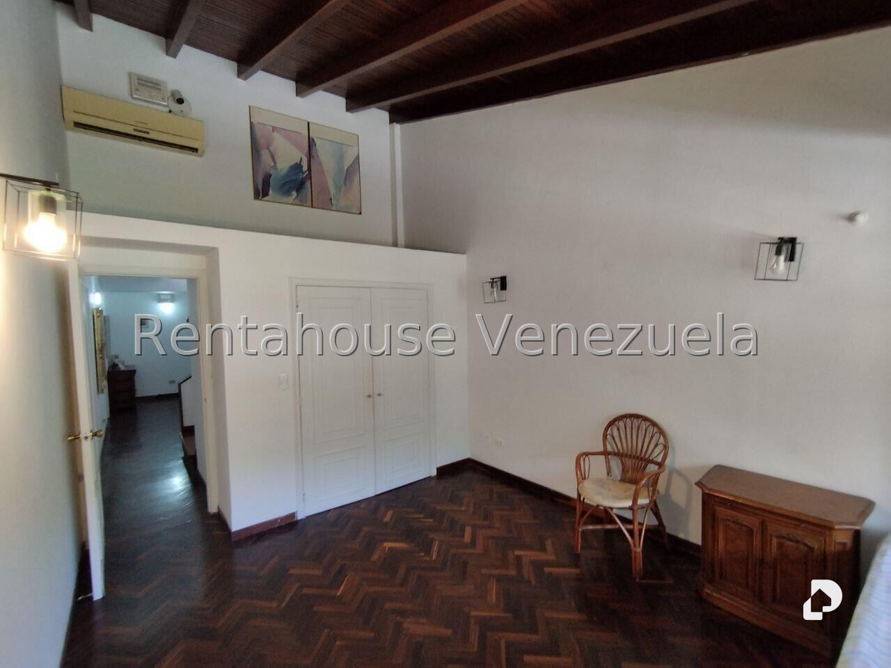 Casa en Miranda, Caracas – 15