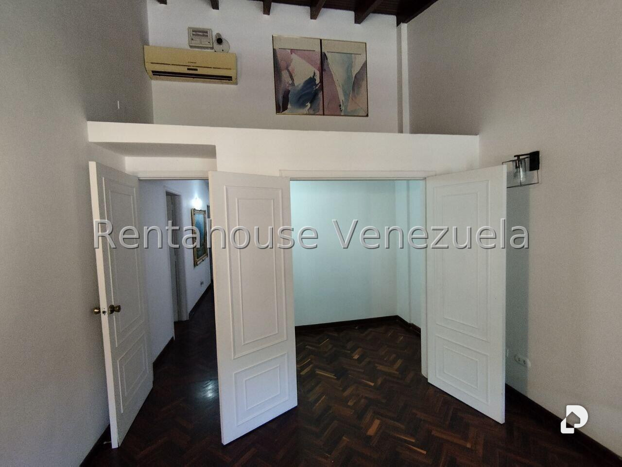 Casa en Miranda, Caracas – 14