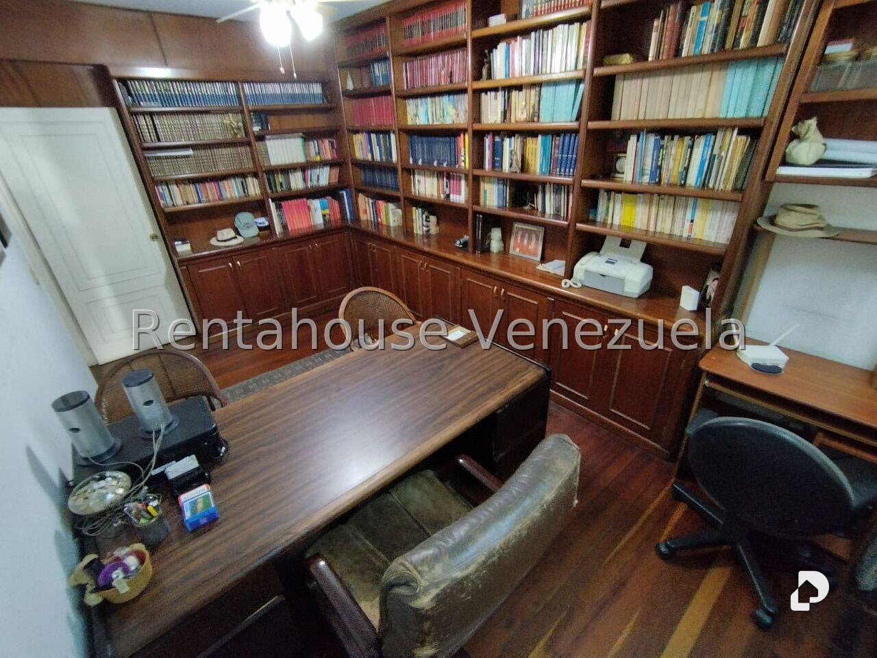 Casa en Miranda, Caracas – 29