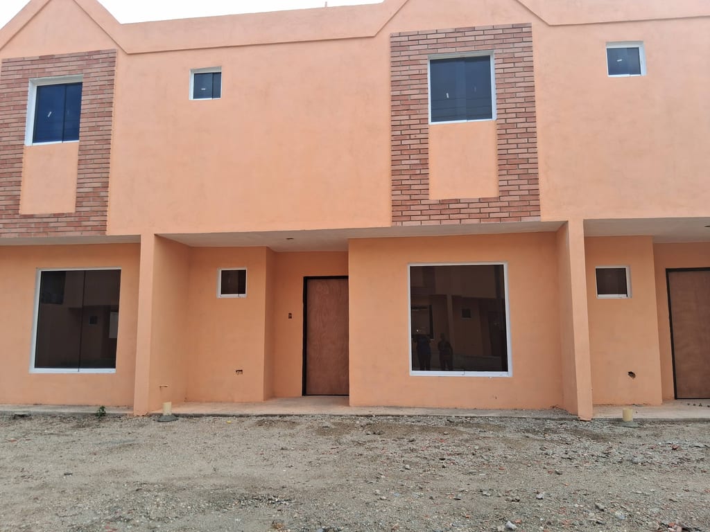 Townhouse en Guacara - 1