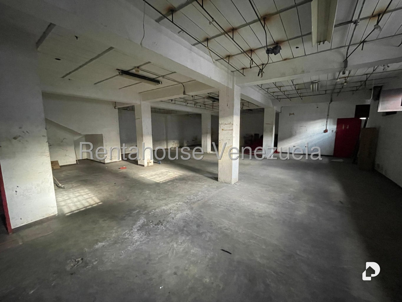 Local comercial en Cementerio, Caracas – 2