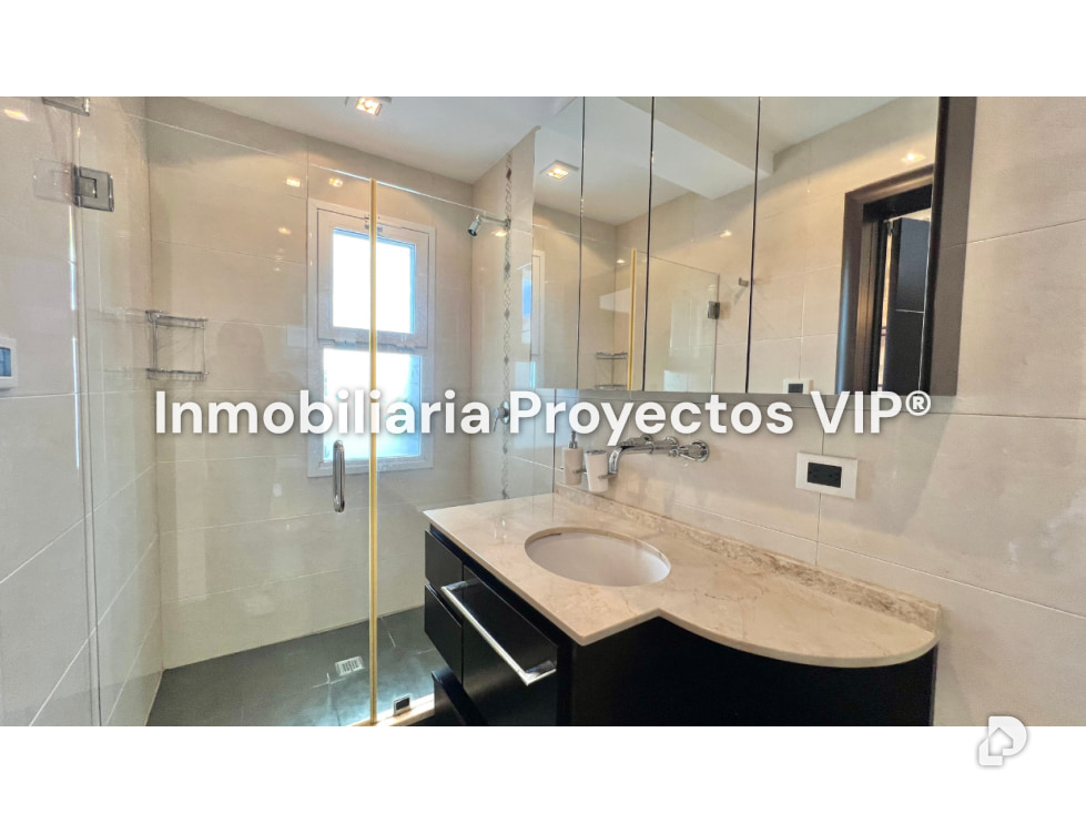 House in La Lagunita, Caracas – 7