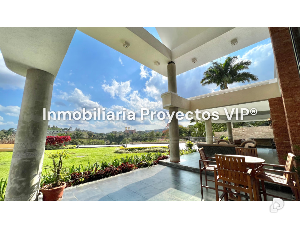 House in La Lagunita, Caracas – 10