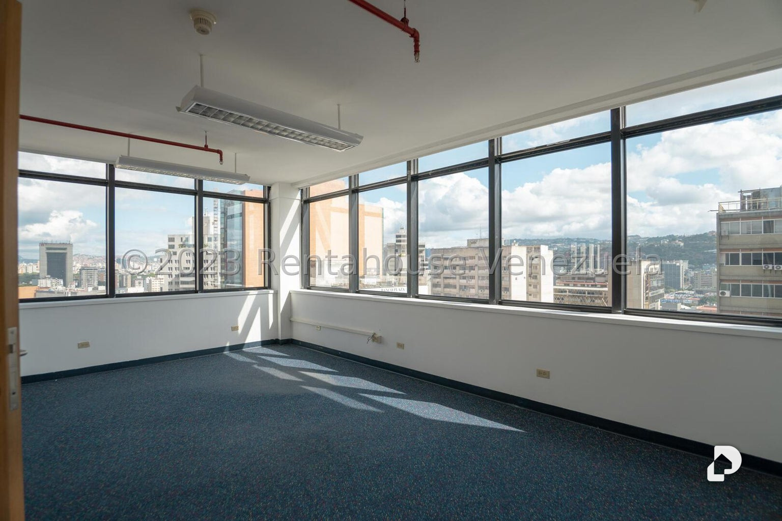 Edificio en Chacao, Caracas – 26
