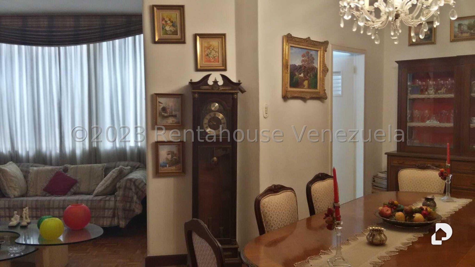 Apartamento en Las Mercedes, Caracas – 13