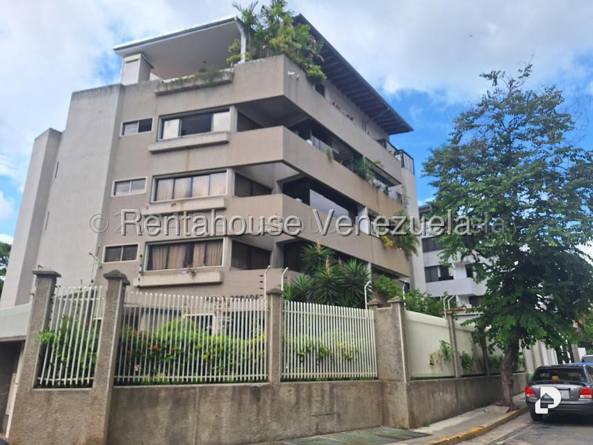Apartamento en Los Naranjos de las Mercedes, Caracas