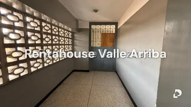 Local comercial en Boleíta Sur, Caracas – 13