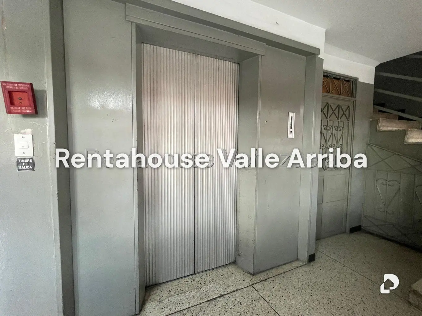 Local comercial en Boleíta Sur, Caracas – 11