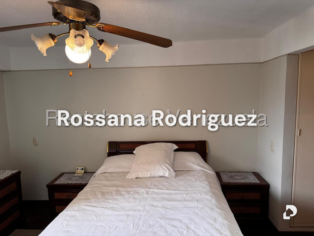 Apartamento en Las Esmeraldas, Caracas – 12