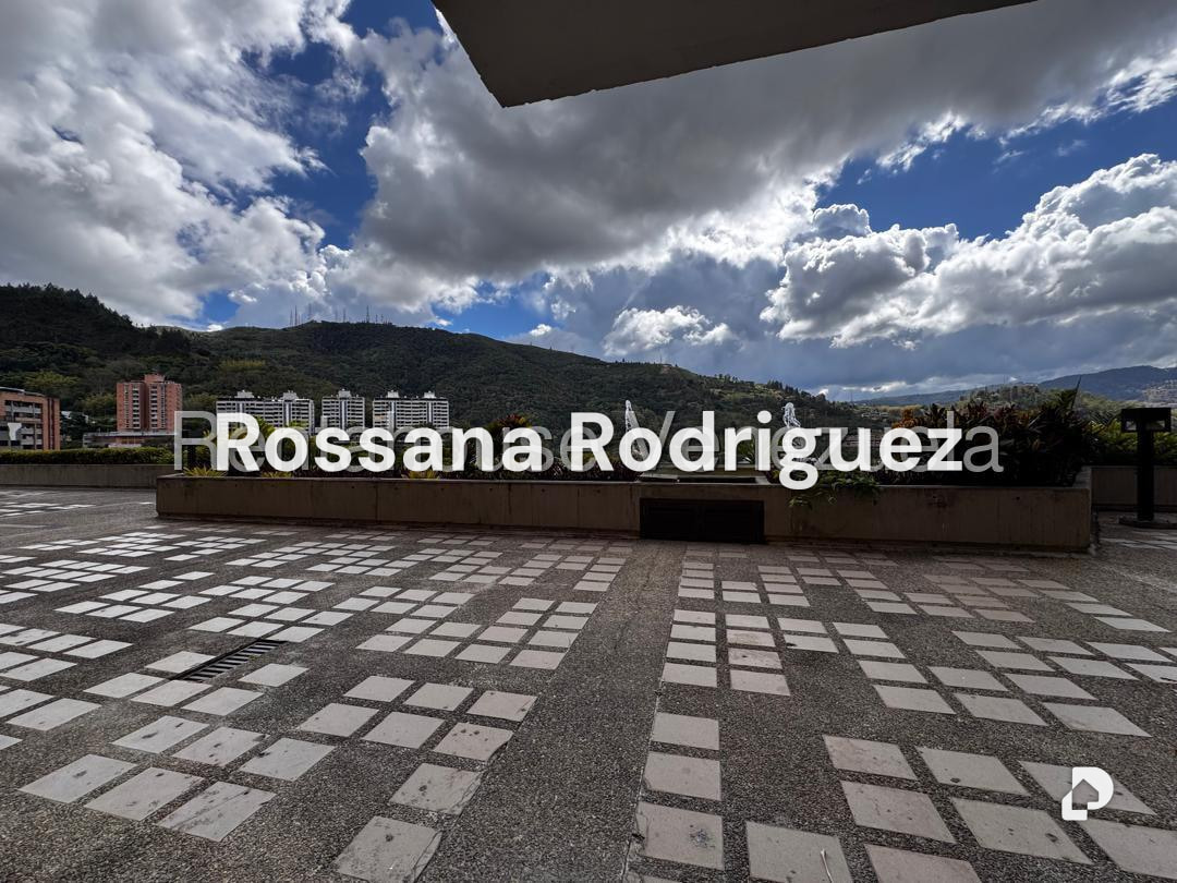 Apartamento en Las Esmeraldas, Caracas – 30