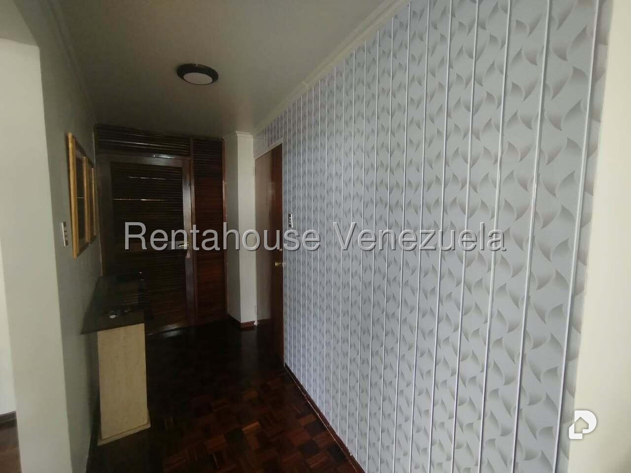 Apartamento en Chuao, Caracas – 2