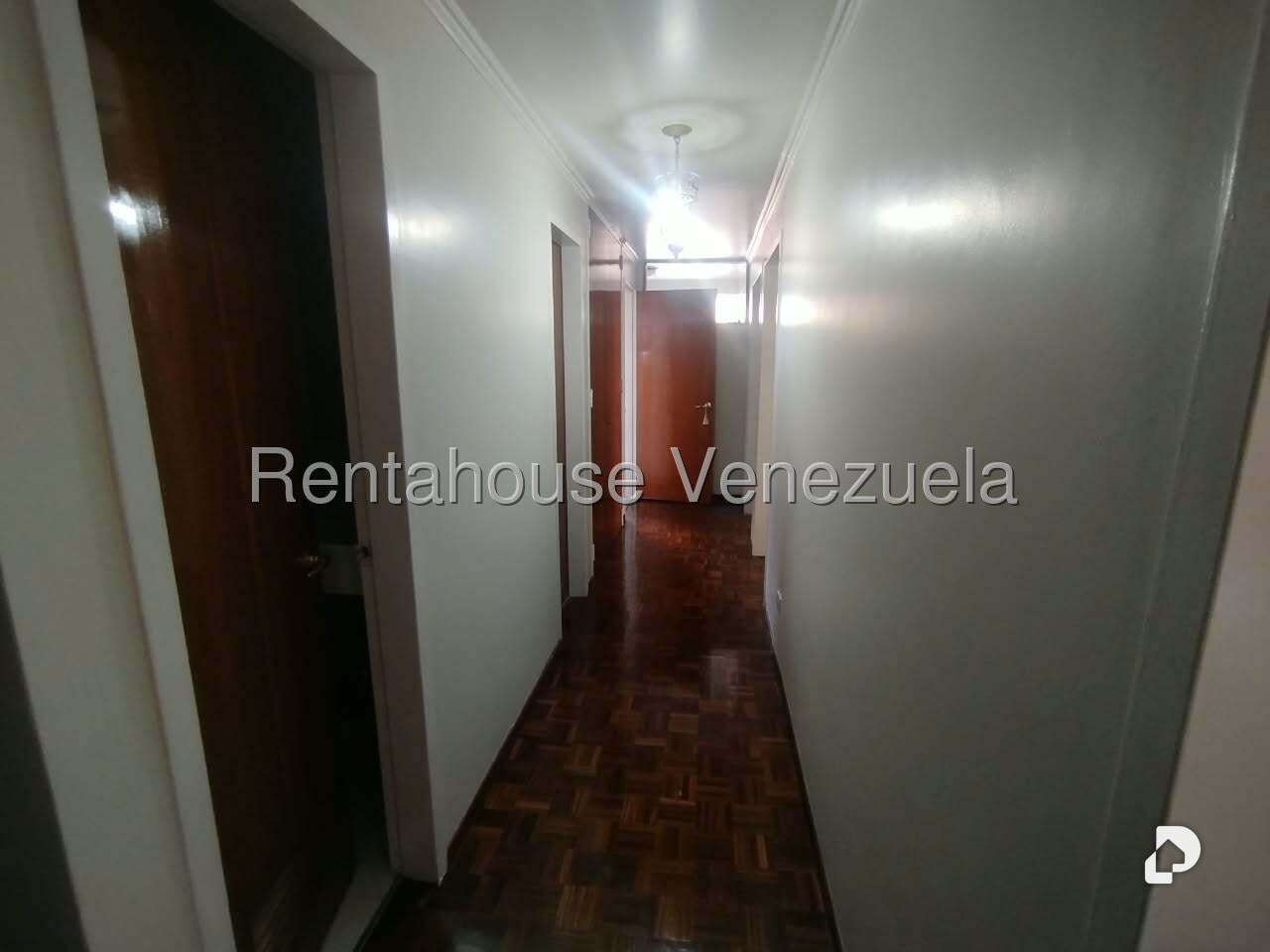 Apartamento en Chuao, Caracas – 16