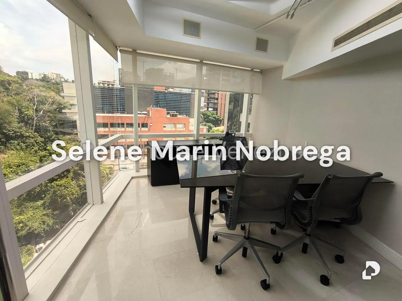 Office in Las Mercedes, Caracas – 12
