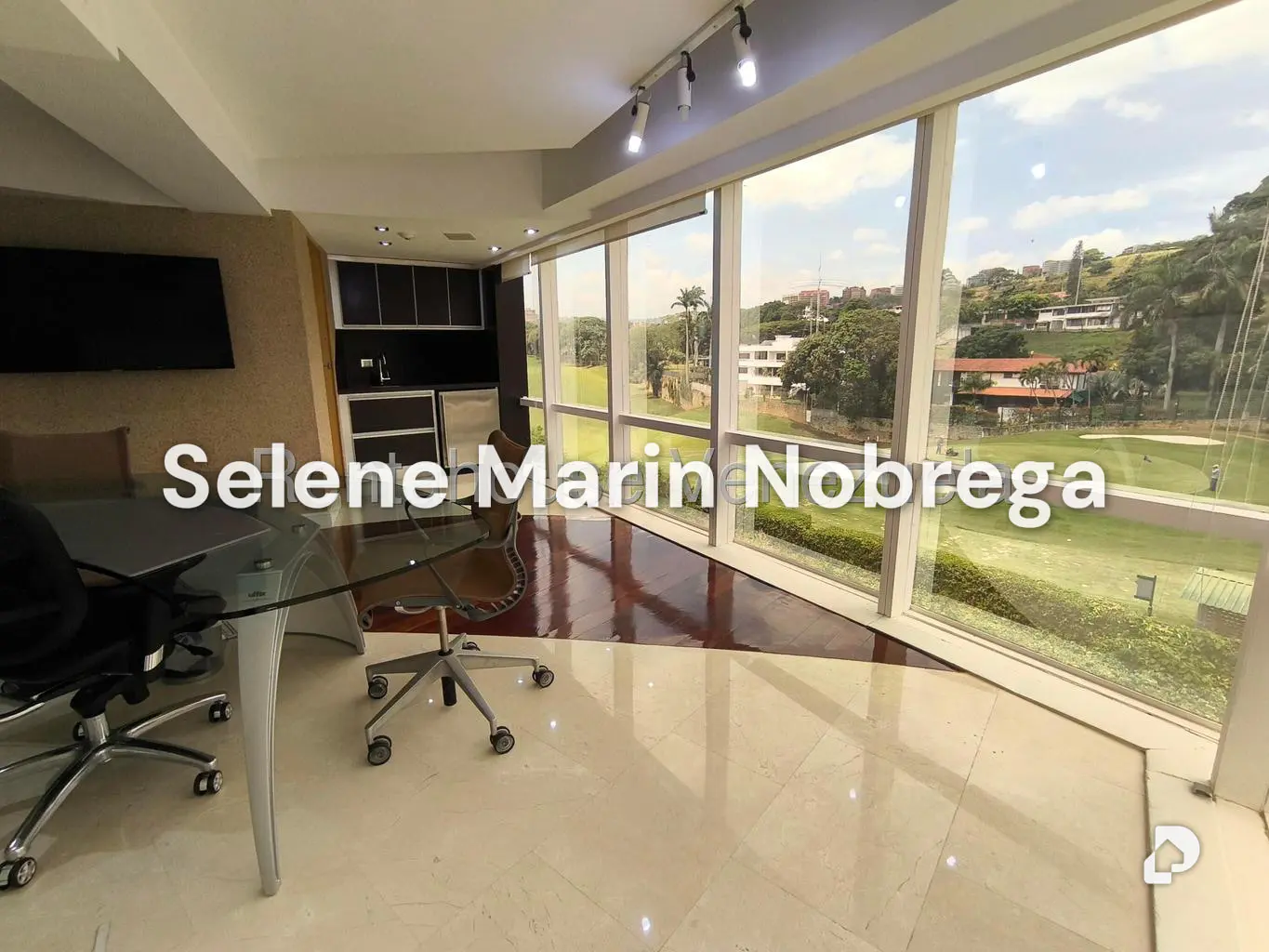 Office in Las Mercedes, Caracas – 1