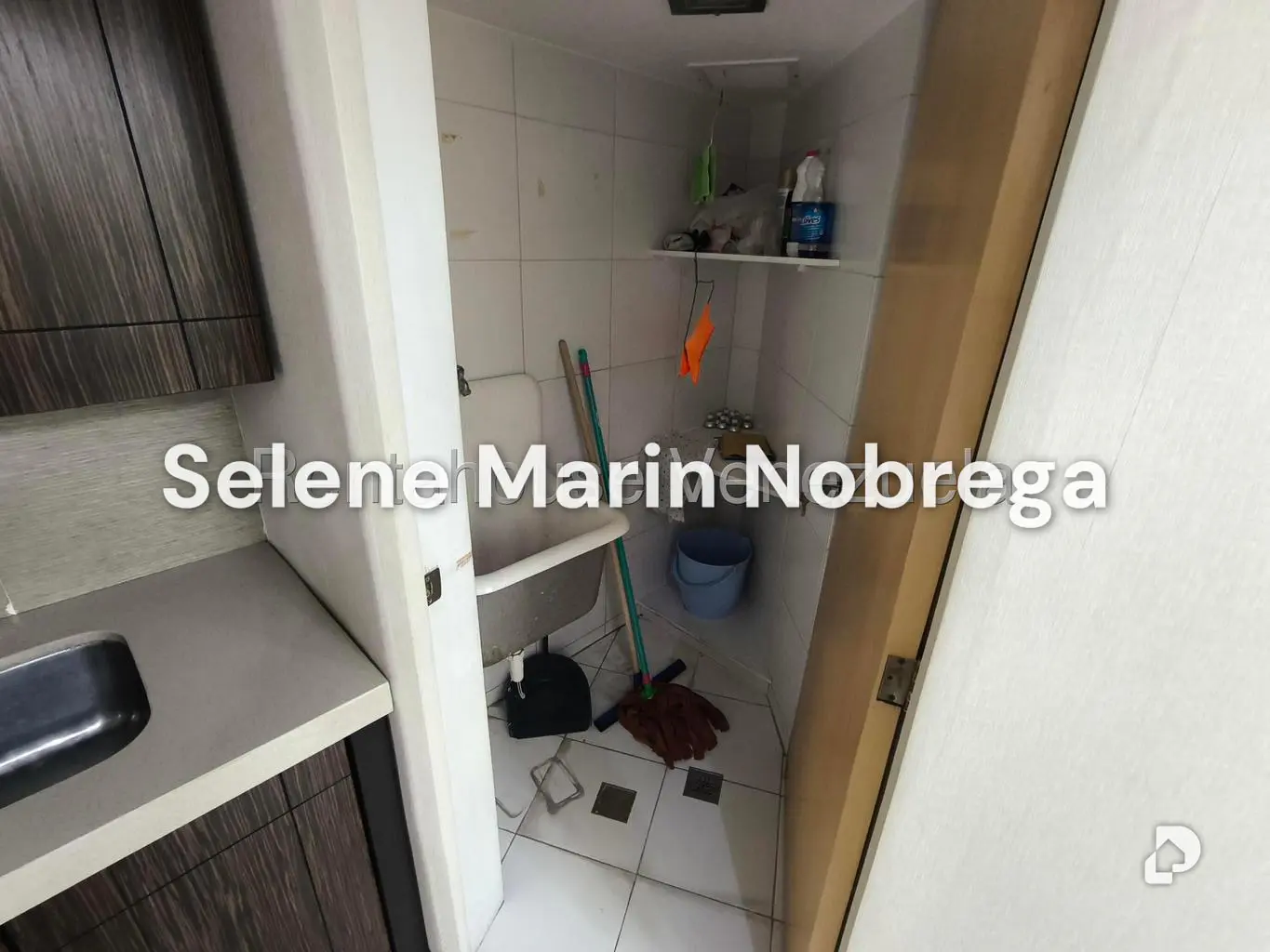 Office in Las Mercedes, Caracas – 18