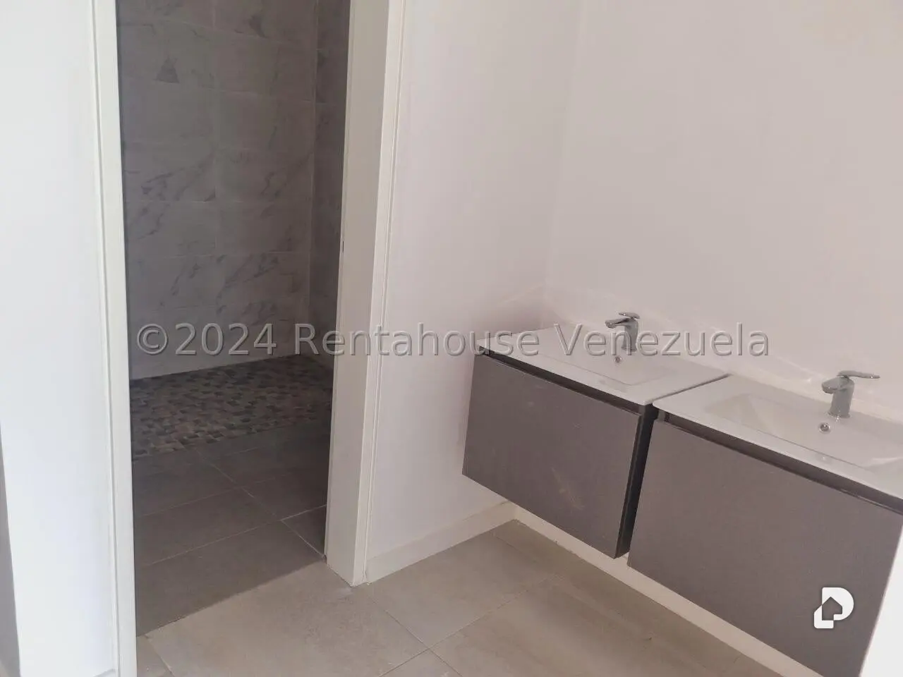 Apartamento en La Escondida, Caracas – 17