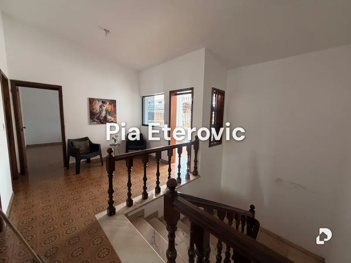 Casa en Parroquia Urbana San José, Valencia