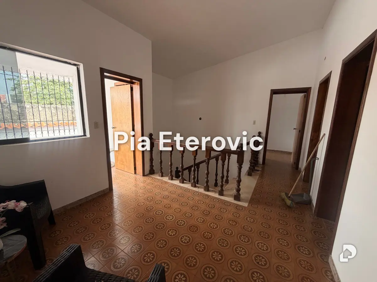 Casa en Parroquia Urbana San José, Valencia