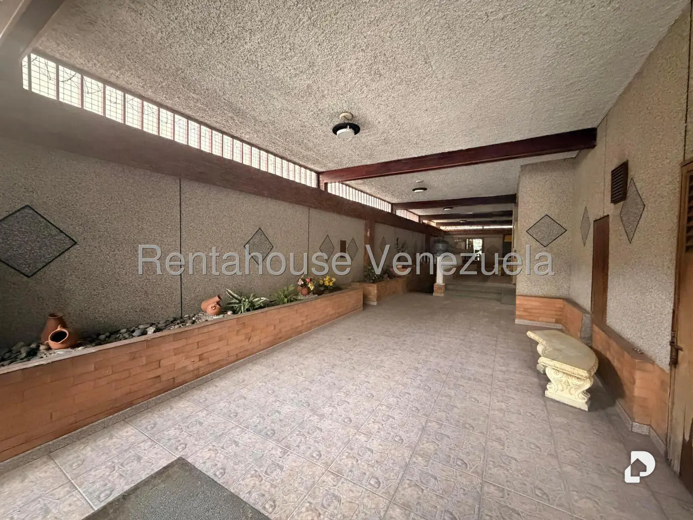 Apartamento en San Bernardino, Caracas – 3