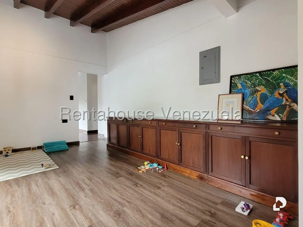 Casa en Cumbres de Curumo, Caracas – 35