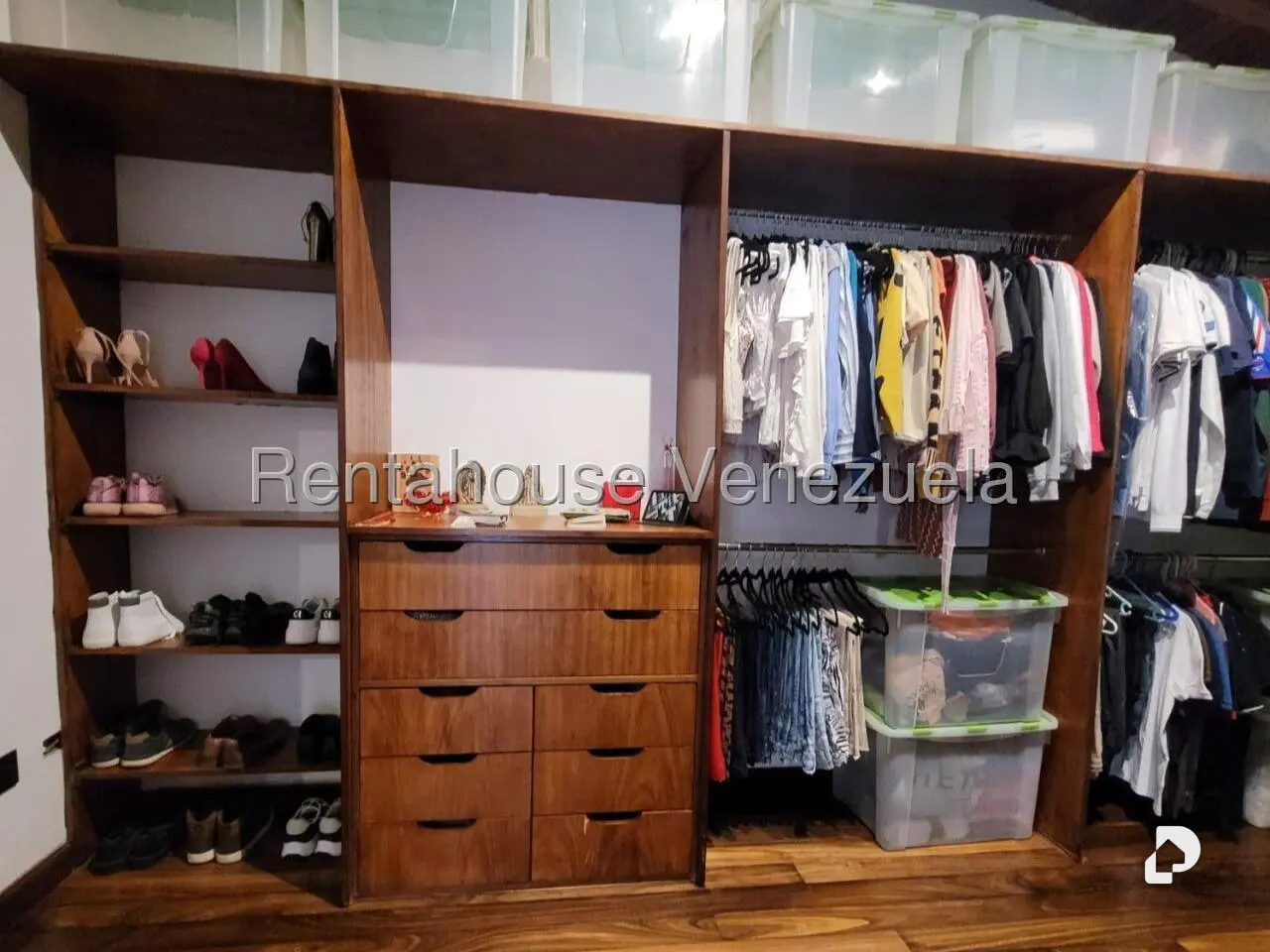 Casa en Cumbres de Curumo, Caracas – 40