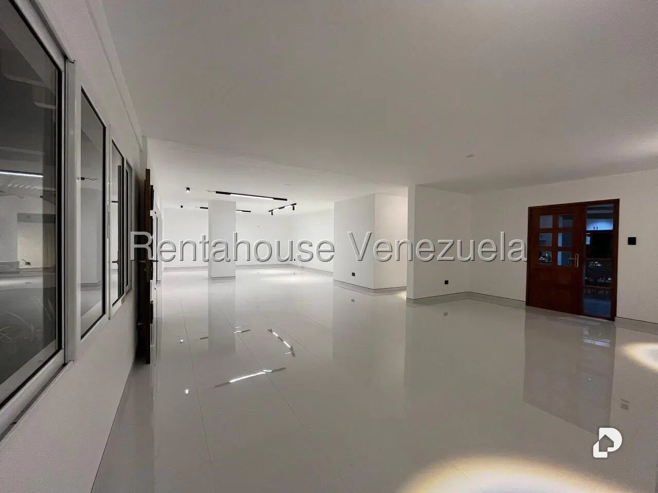 Casa en Cumbres de Curumo, Caracas – 10