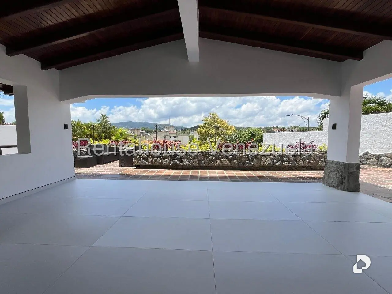 Casa en Cumbres de Curumo, Caracas – 6