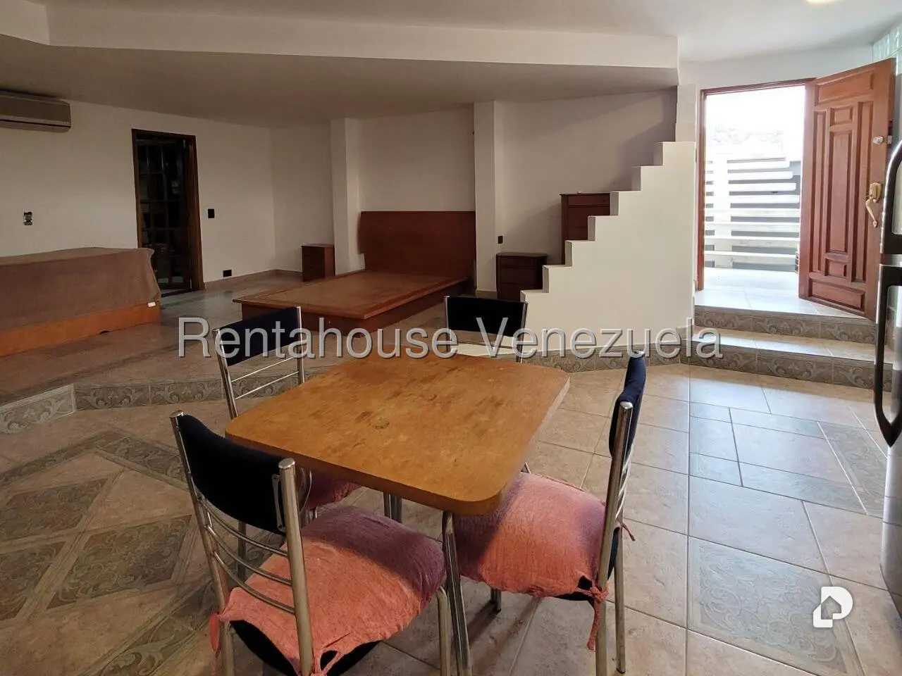 Casa en Cumbres de Curumo, Caracas – 49