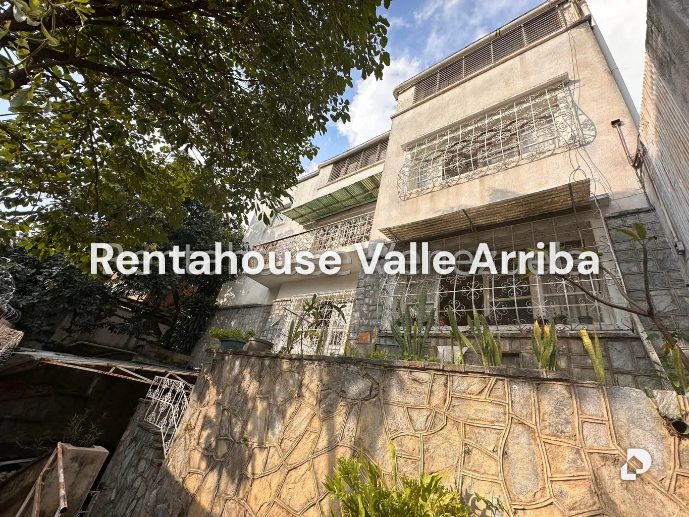 Casa en Las Palmas, Caracas – 24
