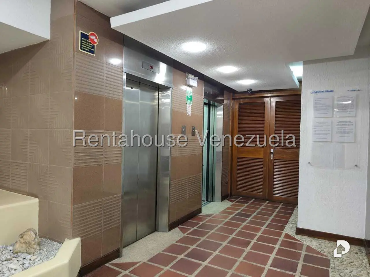 Apartamento en Los Palos Grandes, Caracas – 3