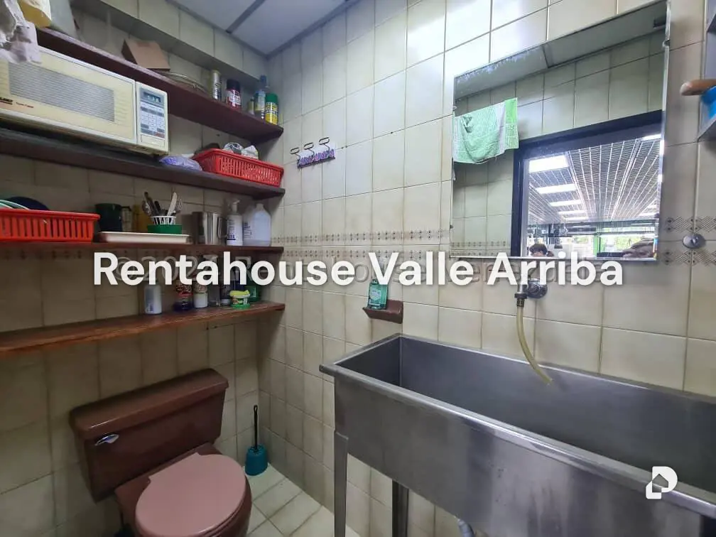 Local comercial en Chacaito, Caracas – 16