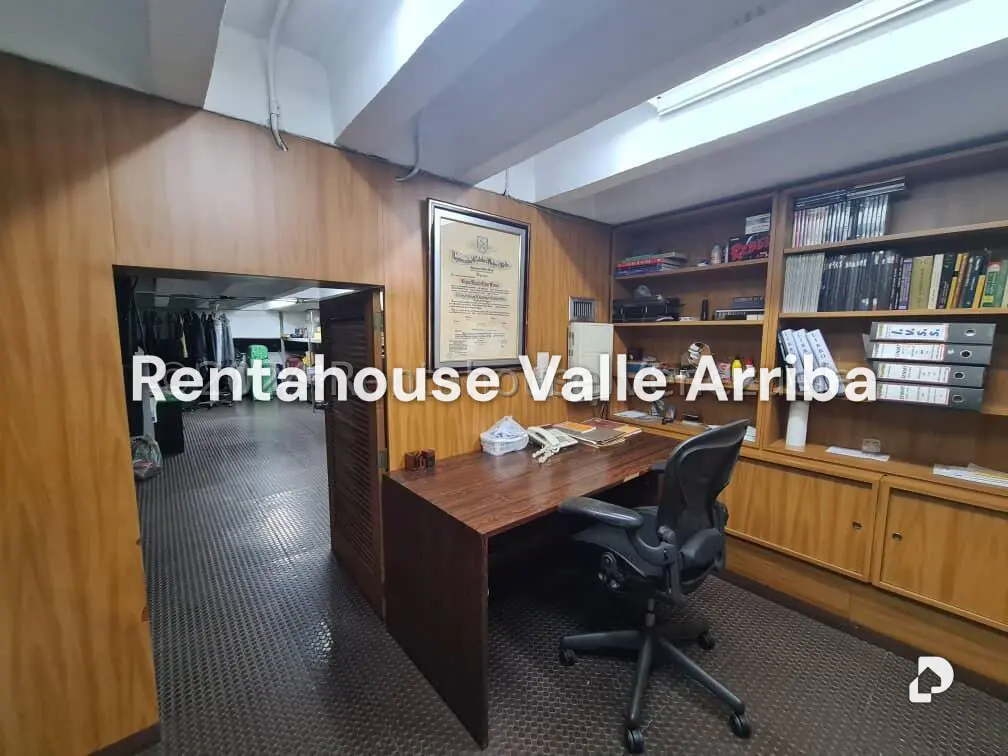 Local comercial en Chacaito, Caracas – 12