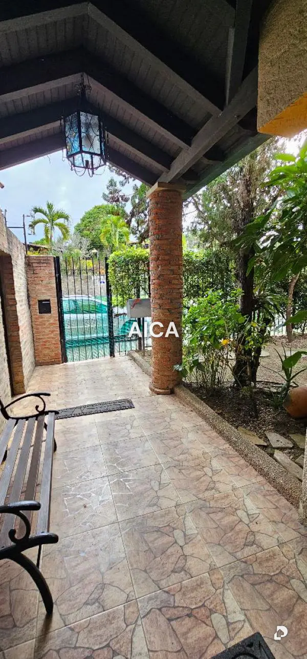 Casa en La Lagunita, Caracas – 4