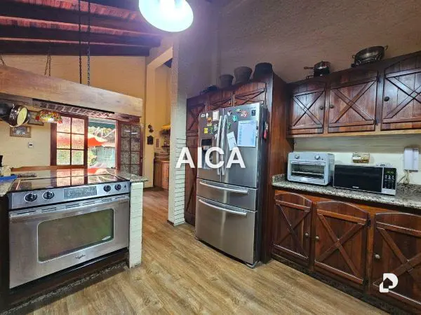 Casa en La Lagunita, Caracas – 12