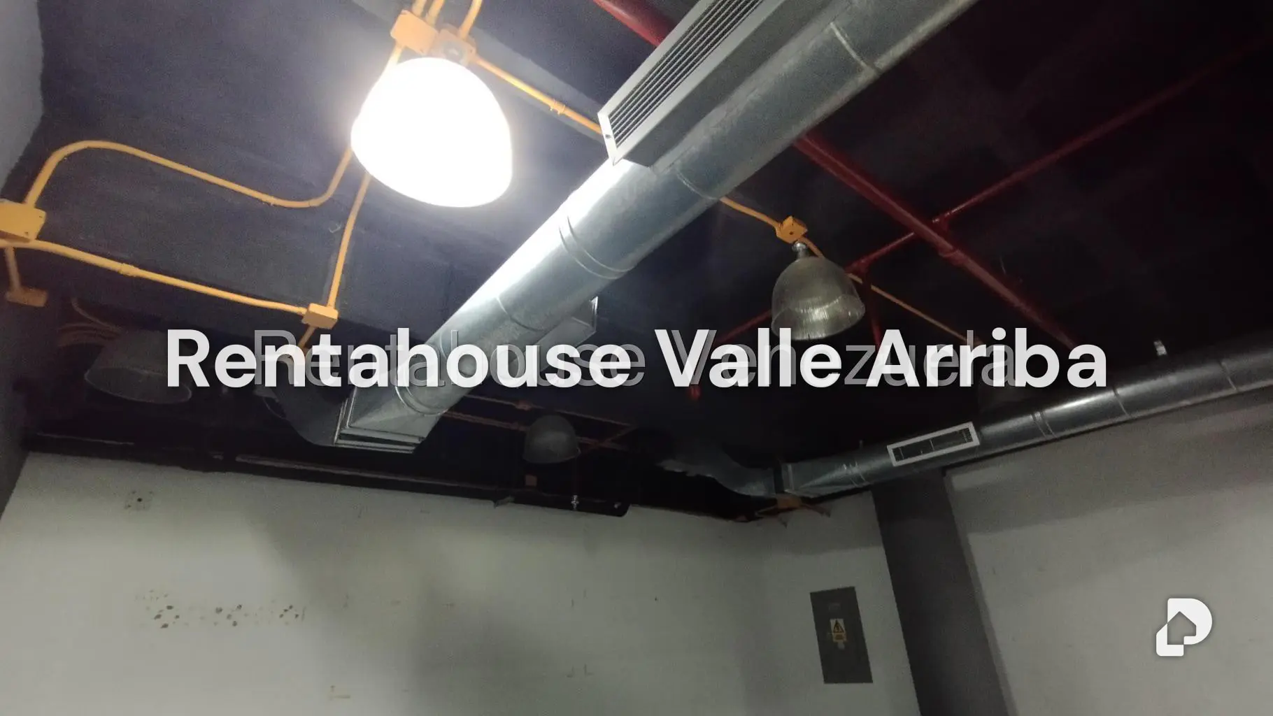 Local comercial en Colinas de Valle Arriba, Caracas – 5