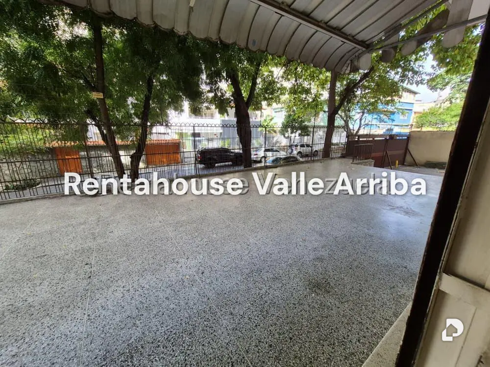 Local comercial en Las Acacias, Caracas – 12