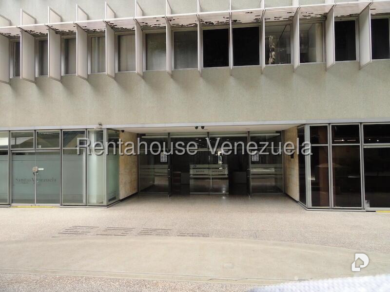 Oficina en Los Palos Grandes, Caracas – 5