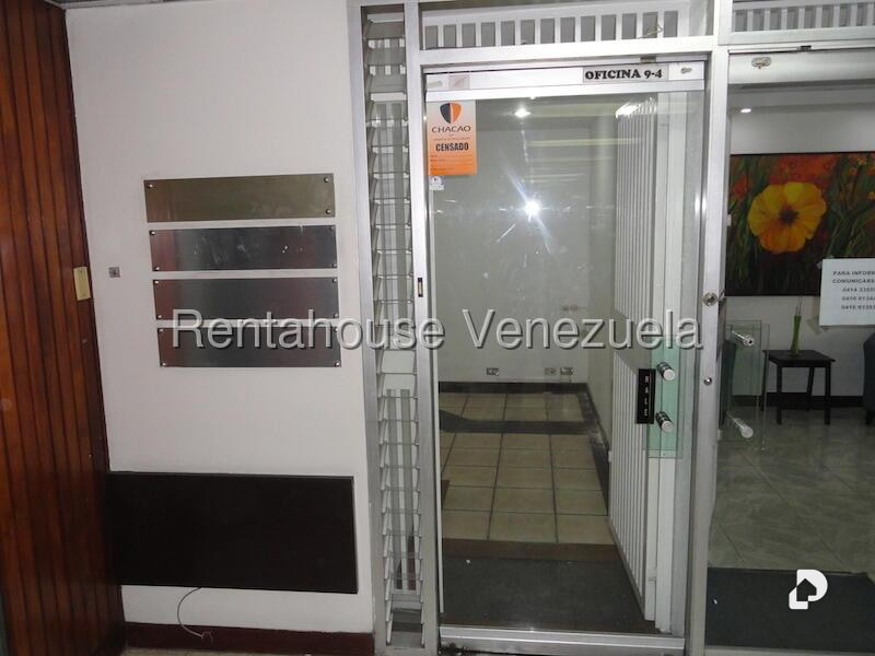 Oficina en Los Palos Grandes, Caracas – 6