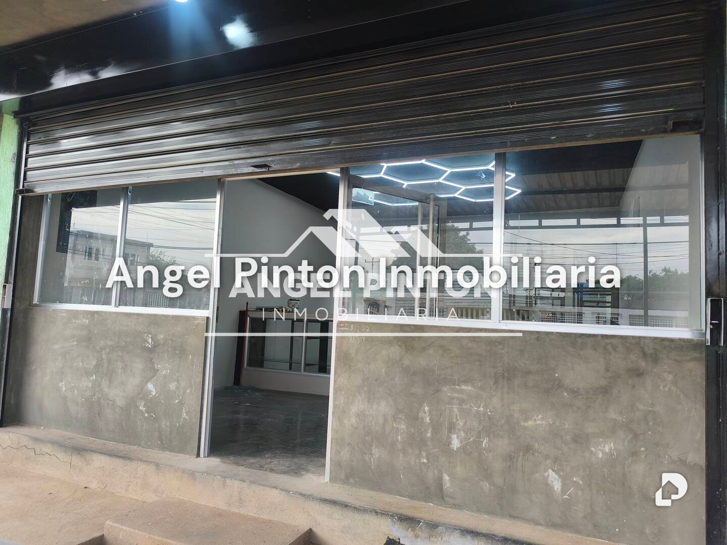 Local comercial en El Caujaro, Maracaibo – 1