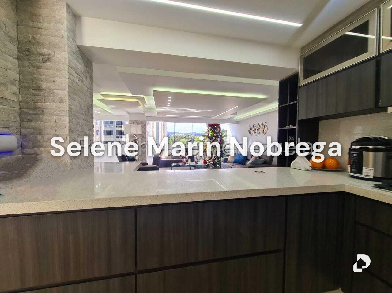 Apartamento en Santa Fe Sur, Caracas – 11