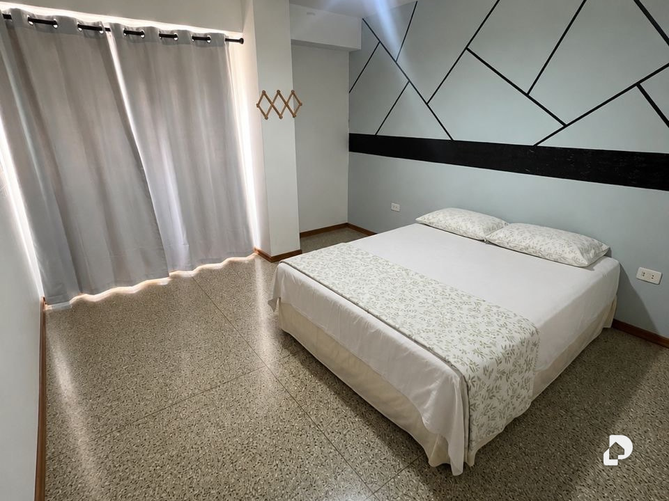 Apartamento en Los Palos Grandes, Caracas – 12