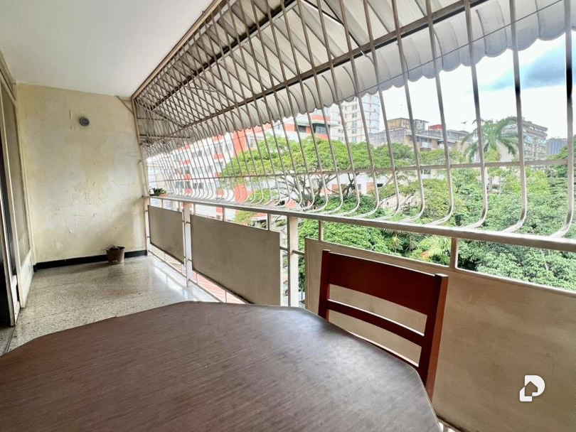 Apartamento en Los Palos Grandes, Caracas – 15