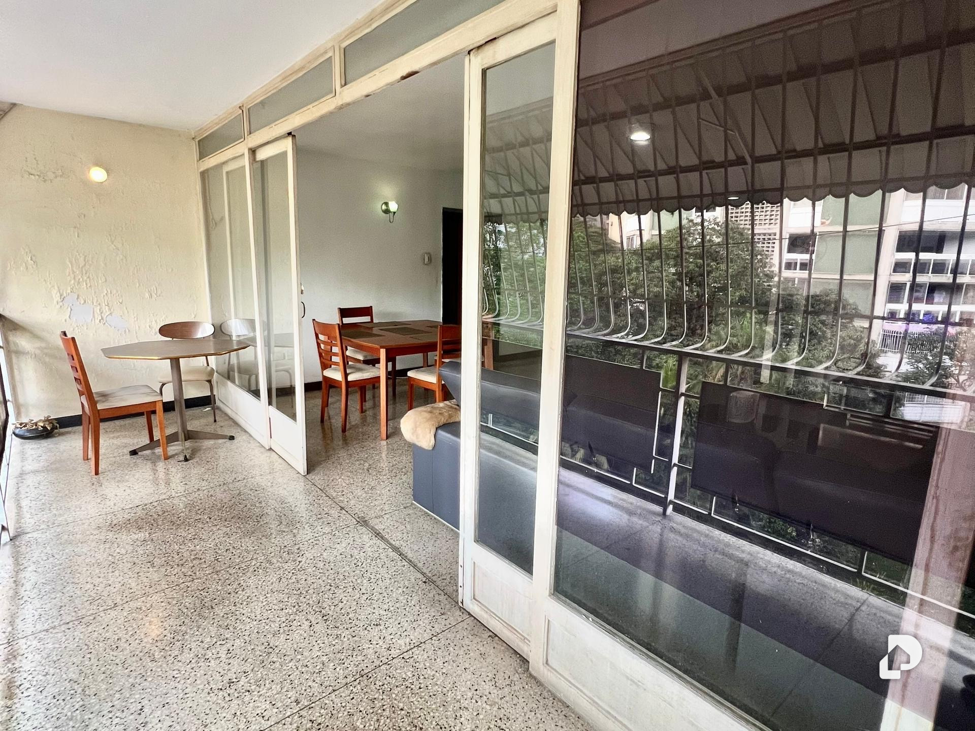 Apartamento en Los Palos Grandes, Caracas – 3