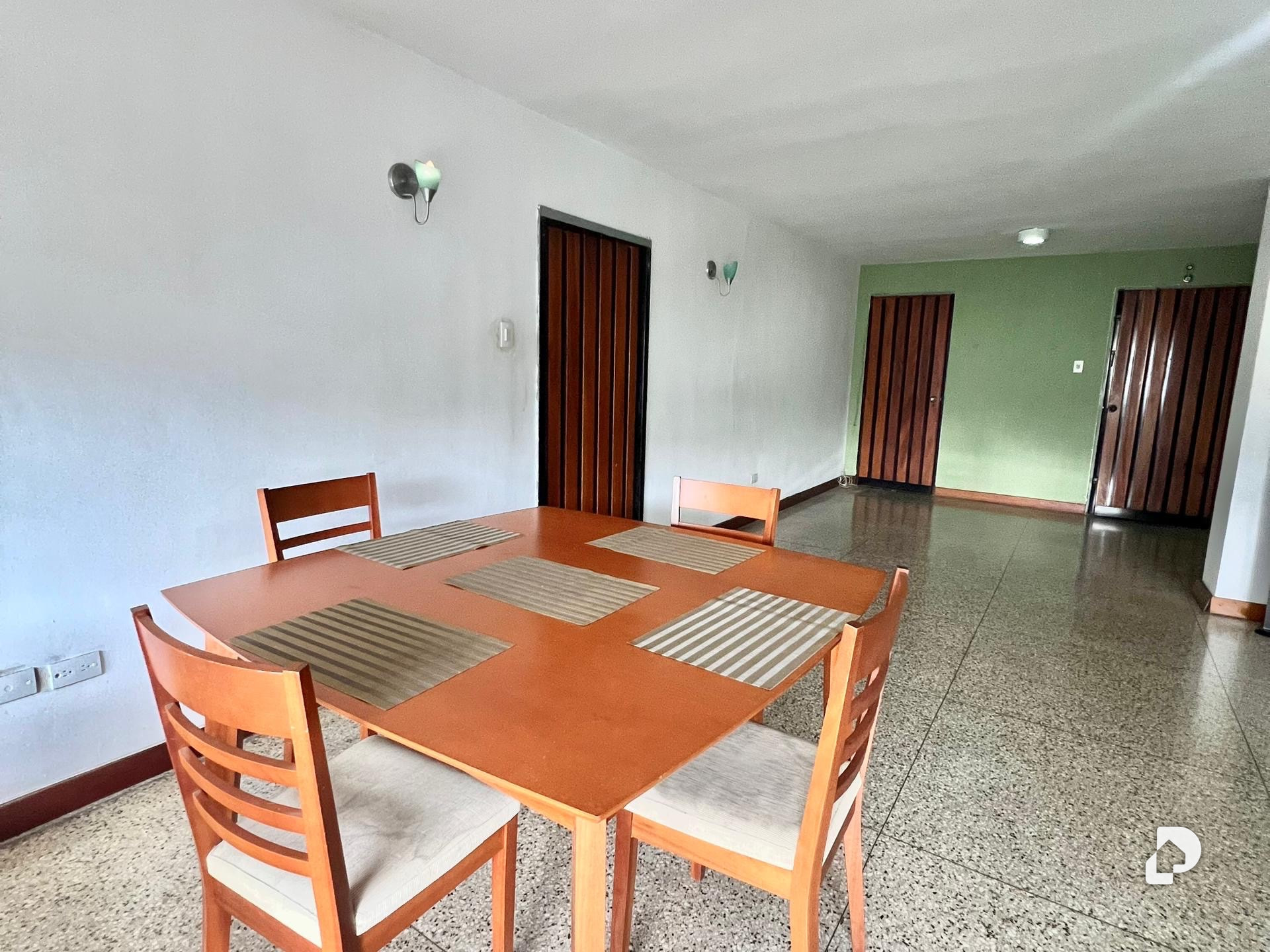 Apartamento en Los Palos Grandes, Caracas – 5