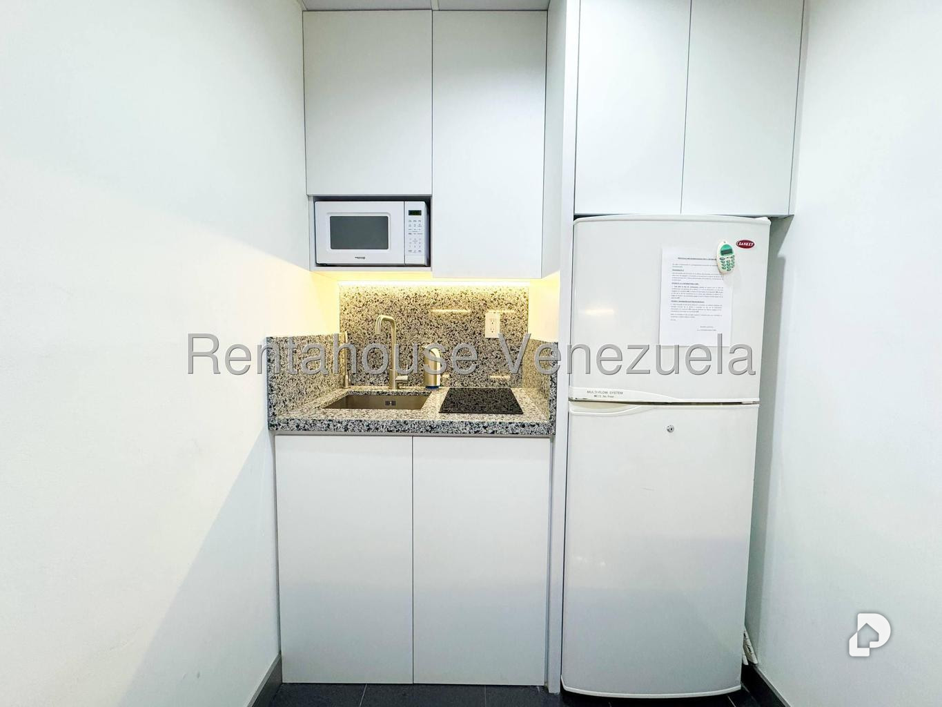 Oficina en El Rosal, Caracas – 20