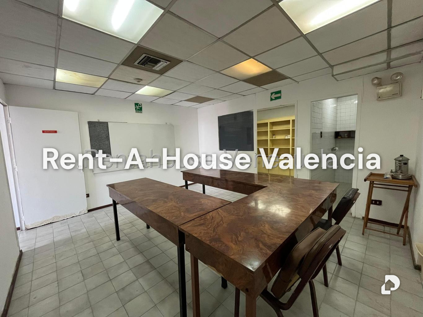 Local comercial en Zona Industrial, Valencia – 5